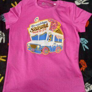 Brooklyn Ice Cream Social performance t-shirt, Woman's Medium, Like New